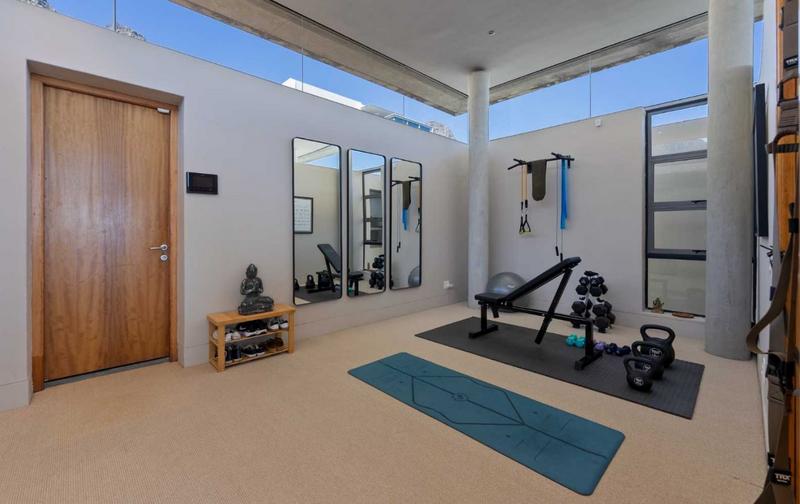 3 Bedroom Property for Sale in Camps Bay Western Cape